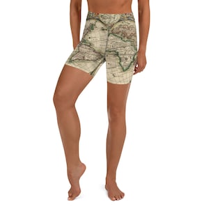 Erkunden Sie die Welt Vintage Rustikale Weltkarte 1689 Yoga Shorts Geschenke