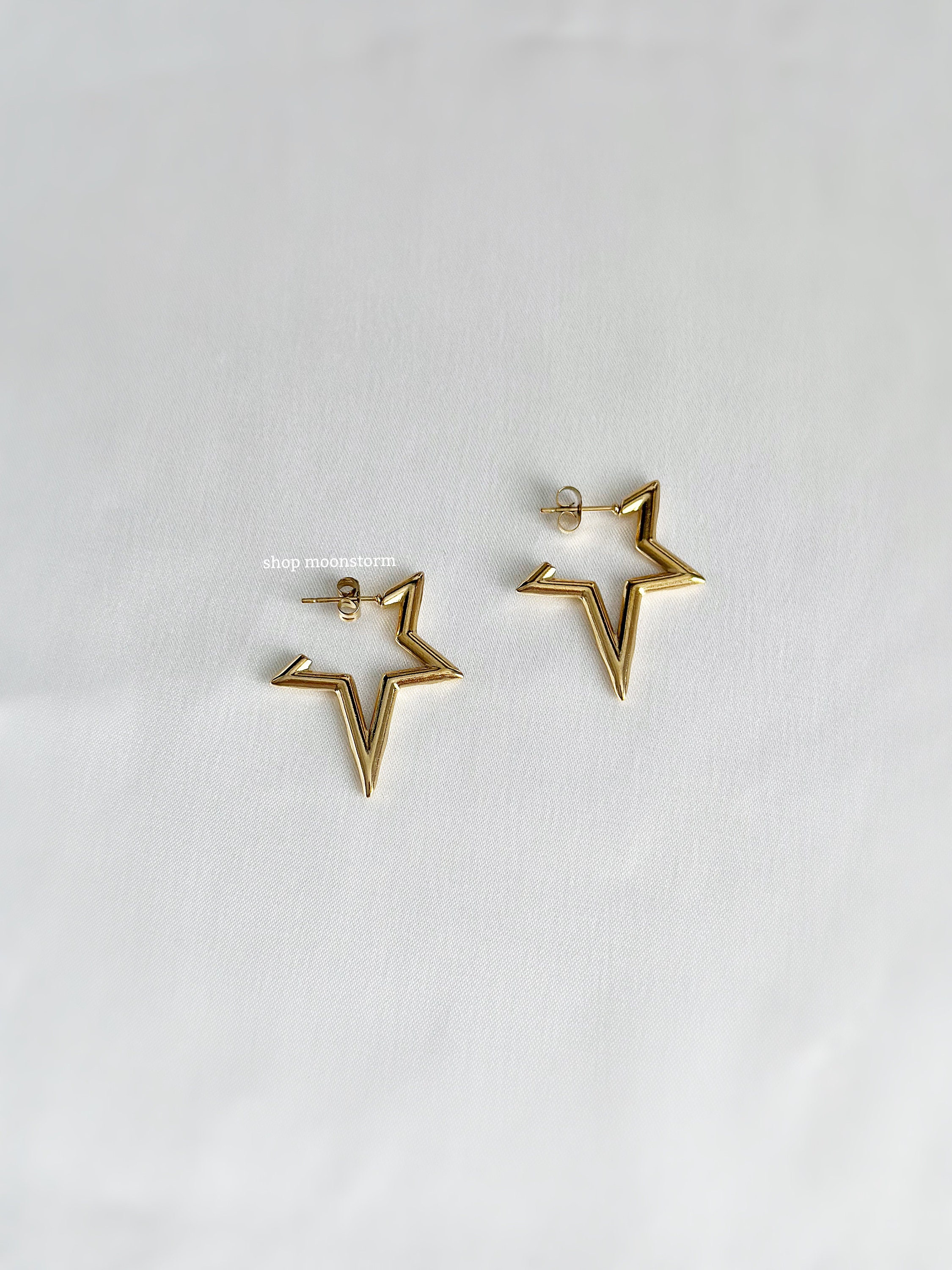 Gold Star Hoop Earrings Unisex Stainless Steel No Rust Tarnish Resistant Waterproof Gift Ideas Birthday Present Essential Trend Hoops Silver