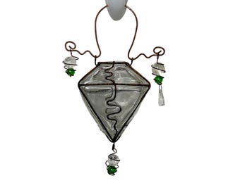 Vintage  Hanging Glass Terrarium OS Clear Green Diamond Wire Suncatcher
