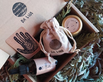 MEN CARE Gift Box: Beard Oil, Balm | Plant-based Gift Set for Him, Beard herbs, Natural Grooming, Sustainable, Gift Idea | Da Lua Herbals