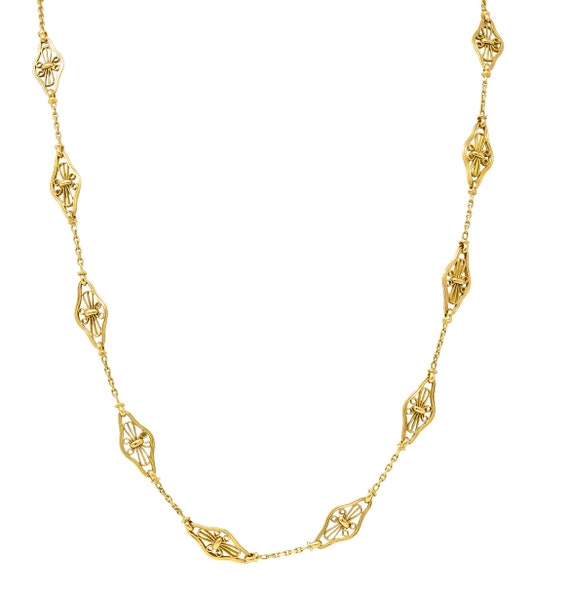 French Victorian 18 Karat Yellow Gold Filigree Nav