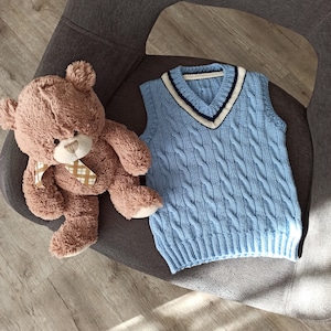 Pull bébé laine mérinos tricoté main avec taille et couleur au choix
