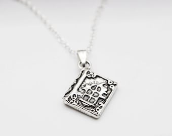 Collar Booktok: Regalo para lectores amantes de los libros