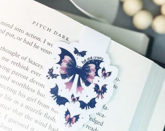 Halloween Bat Magnetic Bookmark – Book Lover Gift