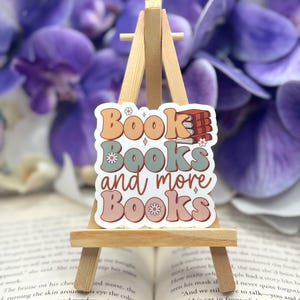 Bücher Bücher und mehr Bücher - Buch Aufkleber - Buchliebhaber Aufkleber - Bücherliebe Aufkleber - Kindle Aufkleber - Lustiger Buch Aufkleber