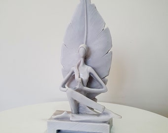 Handmade Yoga Pose Statue, Polyester Acrylic Decor (9.45 Inches)