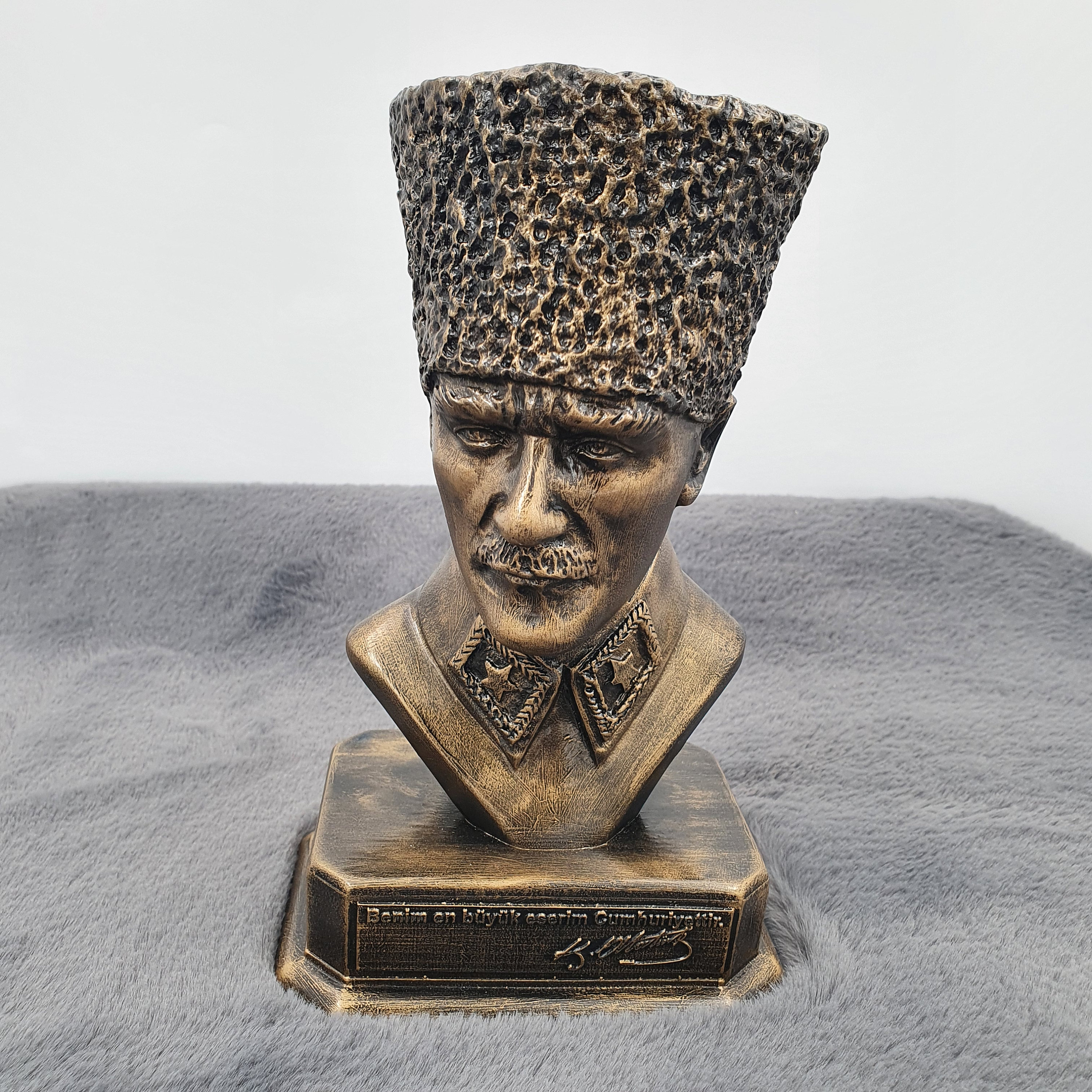 Mustafa Kemal Ataturk Statue, Founder of Modern Republic of Turkey, 8.27 Inches, Ataturk sculpture, Best selling items, historial gifts