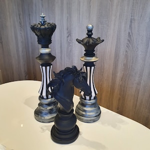 Chess Team Statues,3 Piece Chess Sculpture,Housewarming Gifts, Black Sculptures, Chess King, Queen, Horse Head Pieces,Mother&#39;s Day Gift