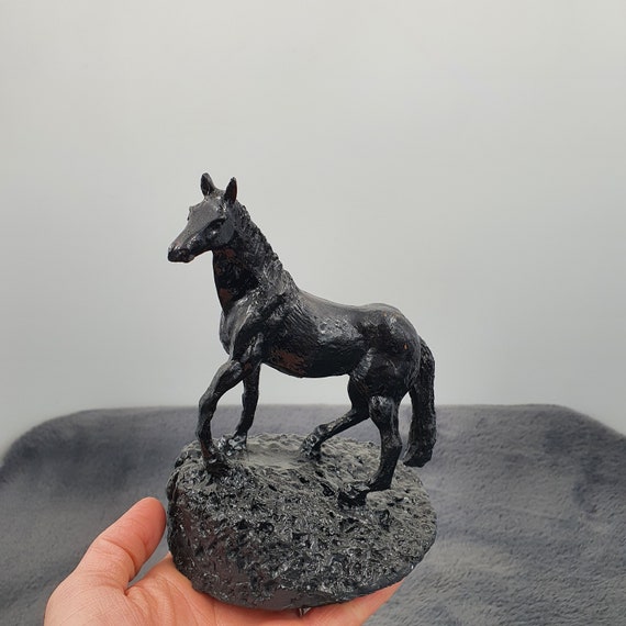 Lucky horse toy 2025
