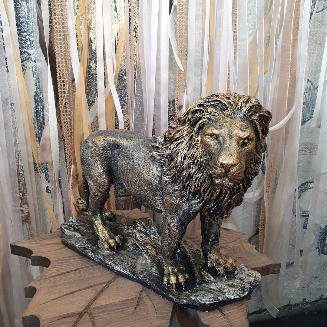 Lion King Statue King of the Jungle Lion Sculpture Big Lion Etsy