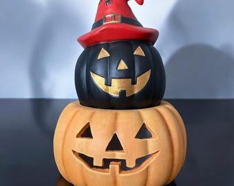 Handgemaakt Halloween-pompoenstandbeeld, spookachtig decor van geschenkdoos