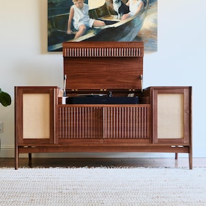 Custom Handmade Solid Wood Sonos-Integrated Vinyl Record Console & TV Audio Cabinet – Luxury Hi-Fi Media Furniture w/ Turntable, The Drover