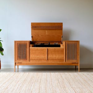 Custom Handmade Solid Wood Sonos-Integrated Vinyl Record Console & TV Audio Cabinet – Luxury Hi-Fi Media Furniture w/ Turntable, The Drover