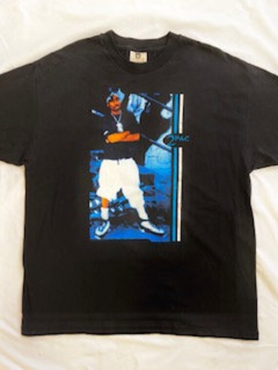 Vintage Tupac Shirt - image 2