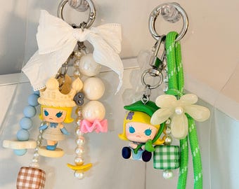 Portachiavi Pop Bean: accessorio per cellulare fatto a mano