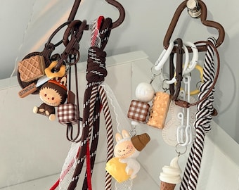Portachiavi Pop Bean: accessorio per cellulare fatto a mano