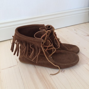 Vintage suède Minnetonka-laarzen met franje, maat 9