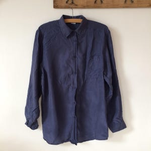 Vintage Pastel Blue Silk Women&#39;s Shirt