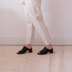 Vintage Black Leather Heeled Mules Sandals Size EU 39