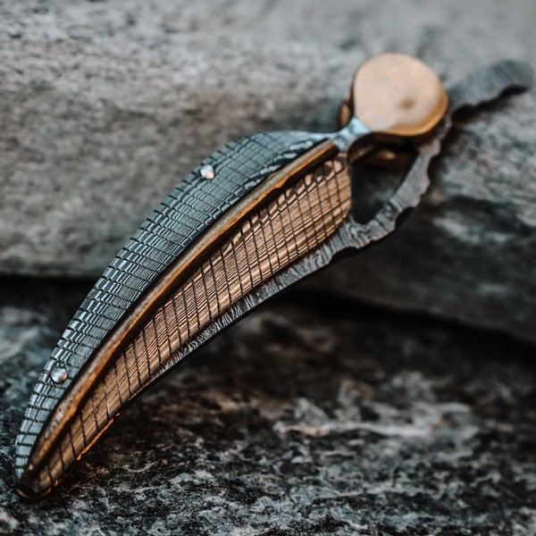 Leafblade Viking Knife