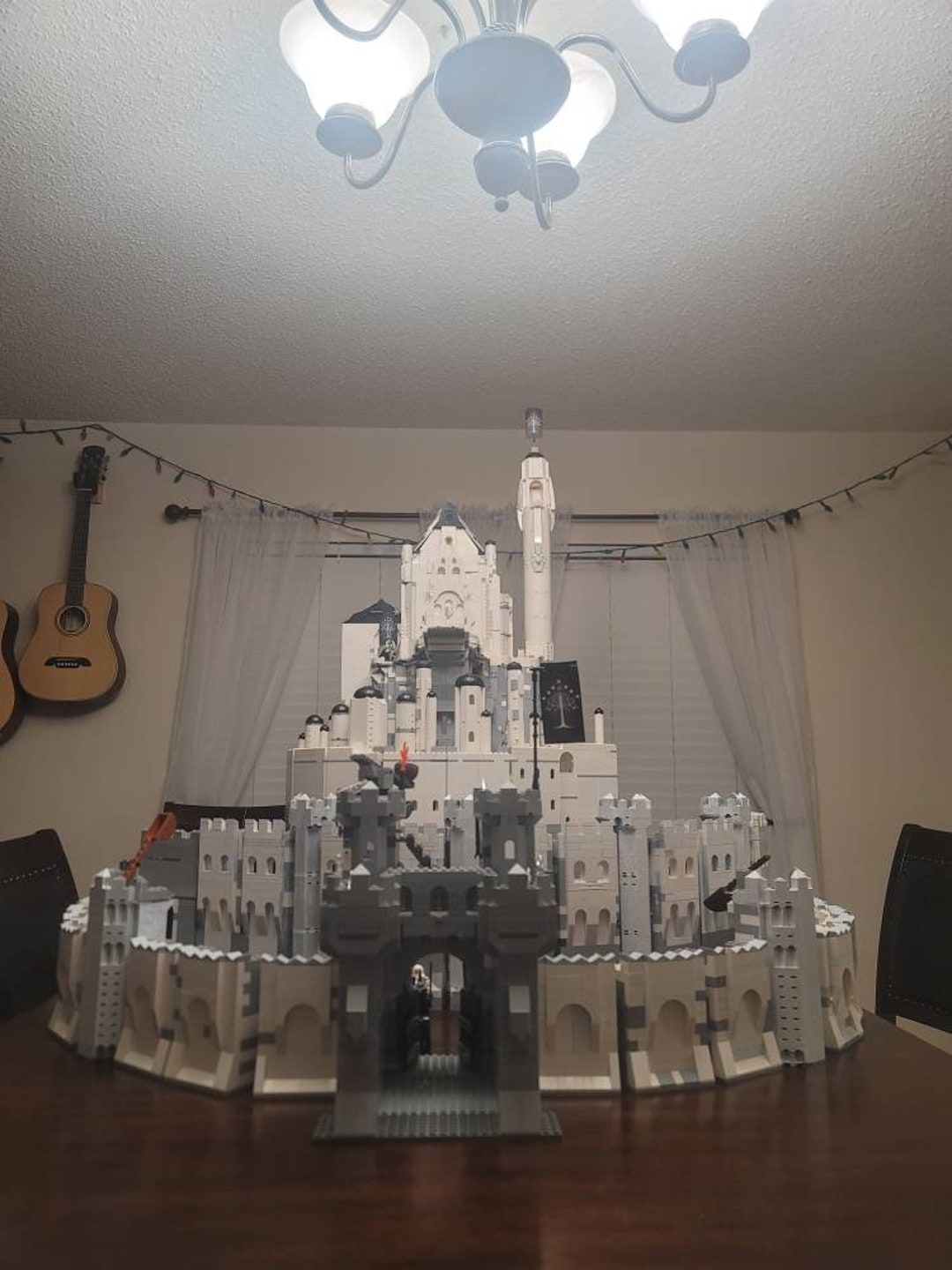 Made a mini Minas Tirith MOC in Lego Architecture style. : r/lego