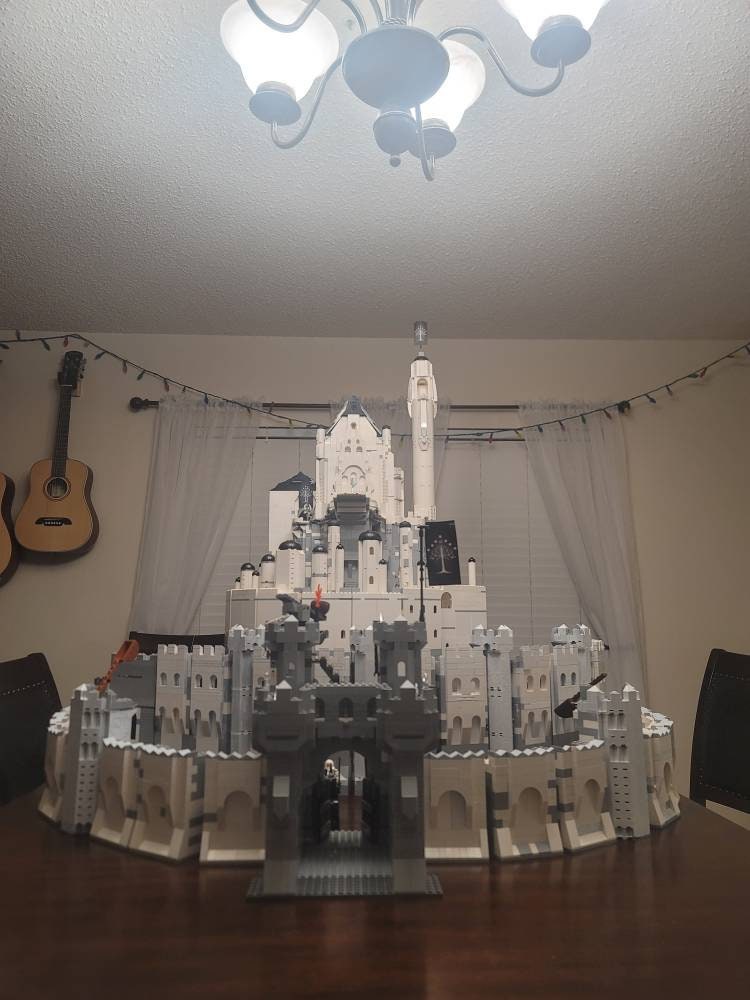 Minas Tirith  Lego pictures, Amazing lego creations, Lego