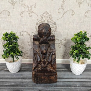Vintage Wooden Carved Peacock , Wooden Carved Antique Wall Decor , Vintage Wall Decor Bracket , Wooden Bracket , Wooden Wall Hanging Bracket