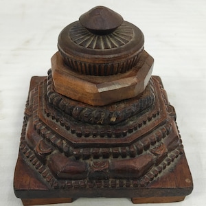 Vintage Wooden Salt Box , Single Compartment For Salt & Pepper ,Vintage Wooden Salt Box Carved Style ,Rustic Table Decor ,Indian Vintage Box