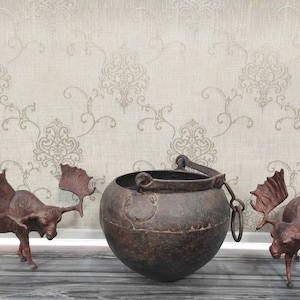 Vintage Iron Dolchi , Vintage Iron Water Pot , Iron Wall Hanging Flower Pot , Wall Hanging Iron Bucket , Indian Water Well Bucket , Planter.