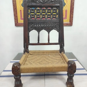 Silla india vintage de madera, silla baja tallada india, silla tejida a mano, hermosa silla de madera india hecha a mano, silla decorativa para niños