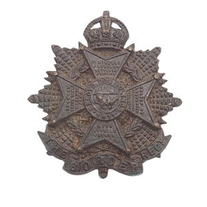 Border Regiment Officer’s Cast Bronze Cap Badge – Vintage British Army Collectible