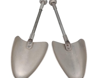 Vintage Vic Tree Aluminium Shoe Stretchers (UK 8-9) – Made in England Cobbler Tool Pair