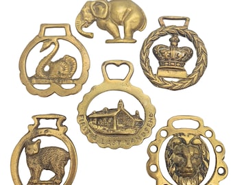 Vintage Brass Horse Brasses: English Equestrian Wall Decor