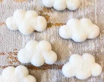 Flauschige weiße Filzwolken (x1 Wolke), 100% Wollfilz Wolken für kreatives Spielen, Baby Schlafzimmer Mobiles, Neugeborene Baby Foto-Shootings