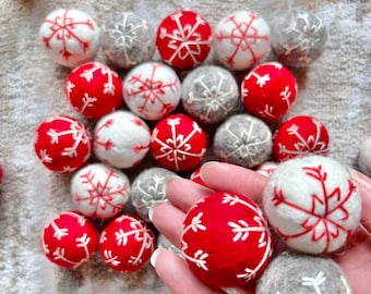 3cm Christmas embroidered felt balls in red, white, grey for Christmas crafts, tree & wreath decoration