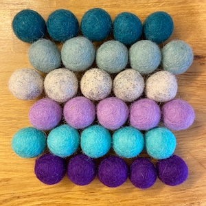 Sirena bajo el mar Mezcla, pom-poms de fieltro de lana 100% nepalí de 2,5 cm para artesanía de bricolaje / hacer guirnaldas / carta móvil / rellenable / decoración de fiesta