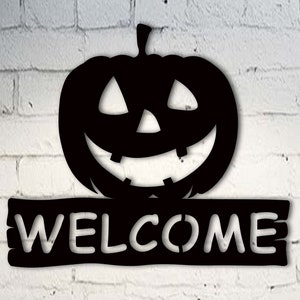 Custom Pumpkin Wall Decor for Halloween, Happy Fall Decoration, Personalized Metal Sign, Ideal for Exterior Door, Handmade Gift for Family