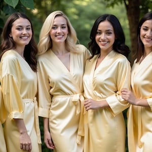 Silky Soft Bridesmaid robes Satin Kimono personalized robes. Maid of Honor, Mother of the Bride, Bridal party gifts Lightweight light yellow