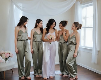 Elegant Bridesmaid pajamas Bridal pajamas in silky soft Olive green satin. Perfect for bridesmaids proposal and bridal party gifts.