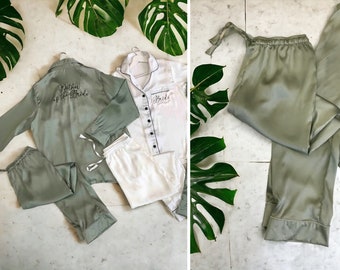 Silky soft Bridesmaid Pajamas in olive green pjs Personalized pajamas set for the mother of the Bride Bridal Party gifts