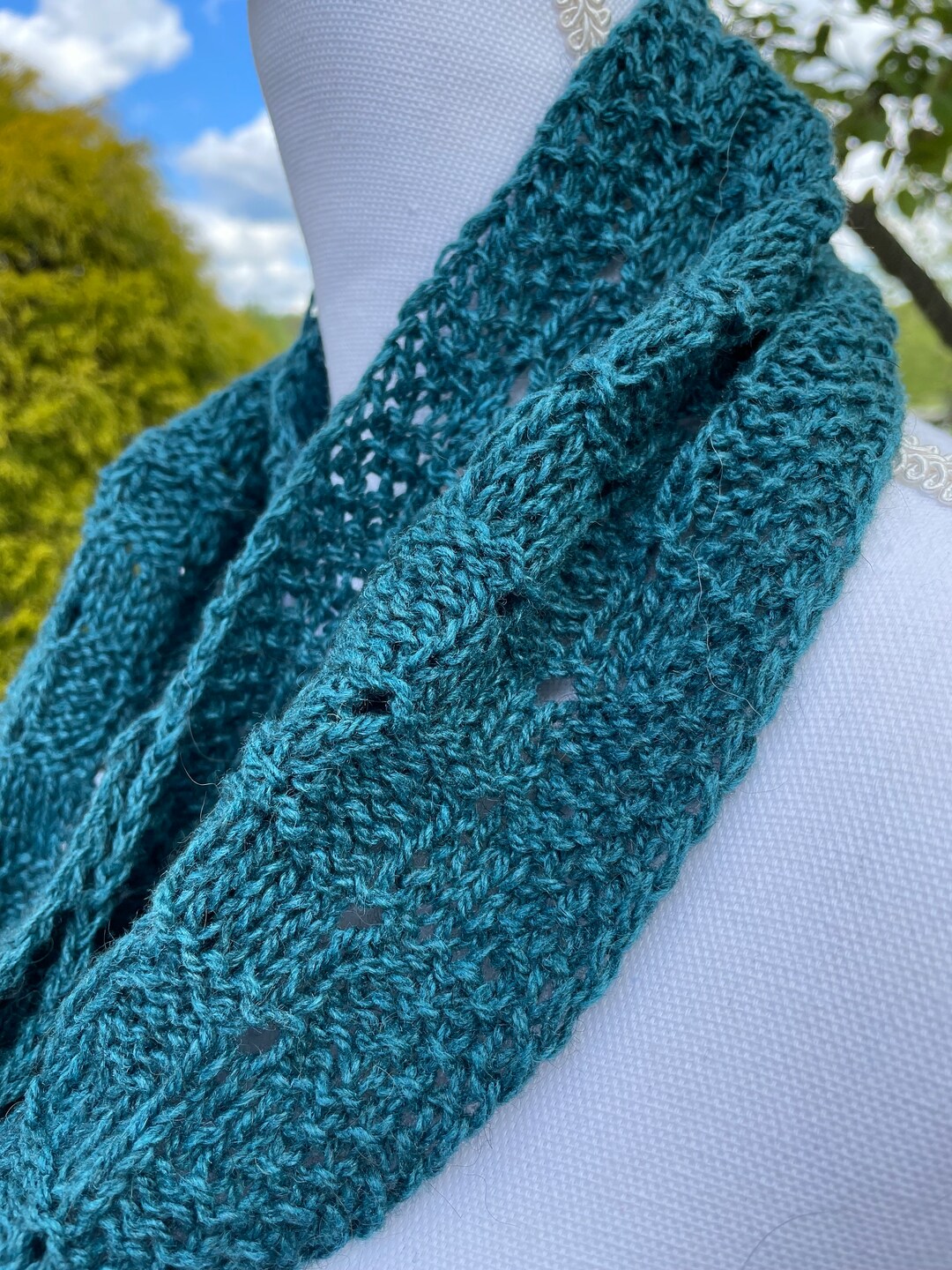 Handmade Knitted Infinity Scarf, Super Soft Scarf Indie Yarn, Unique ...