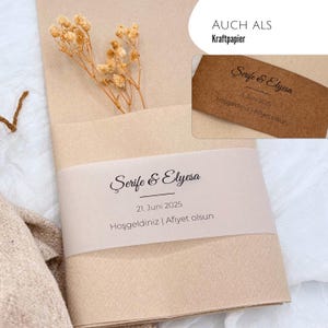 Personalisierte Serviettenbanderolen aus Kraftpapier für Türkische Hochzeit, elegante Tischdeko mit Namen und Datum, Gastgeschenk