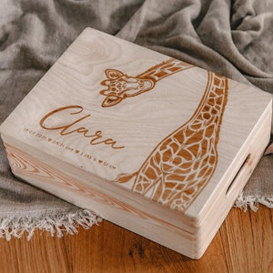 Baby memory box / Personalized memory box for children / 3 sizes / Giraffe / Christmas gift for children