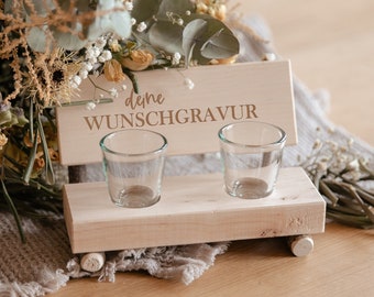 Personalisierte Schnapsbank für Hochzeit mit Gravur inkl. Gläser / Geschenk mit Wunschgravur / Bank Massivholz rustikal mit Rinde