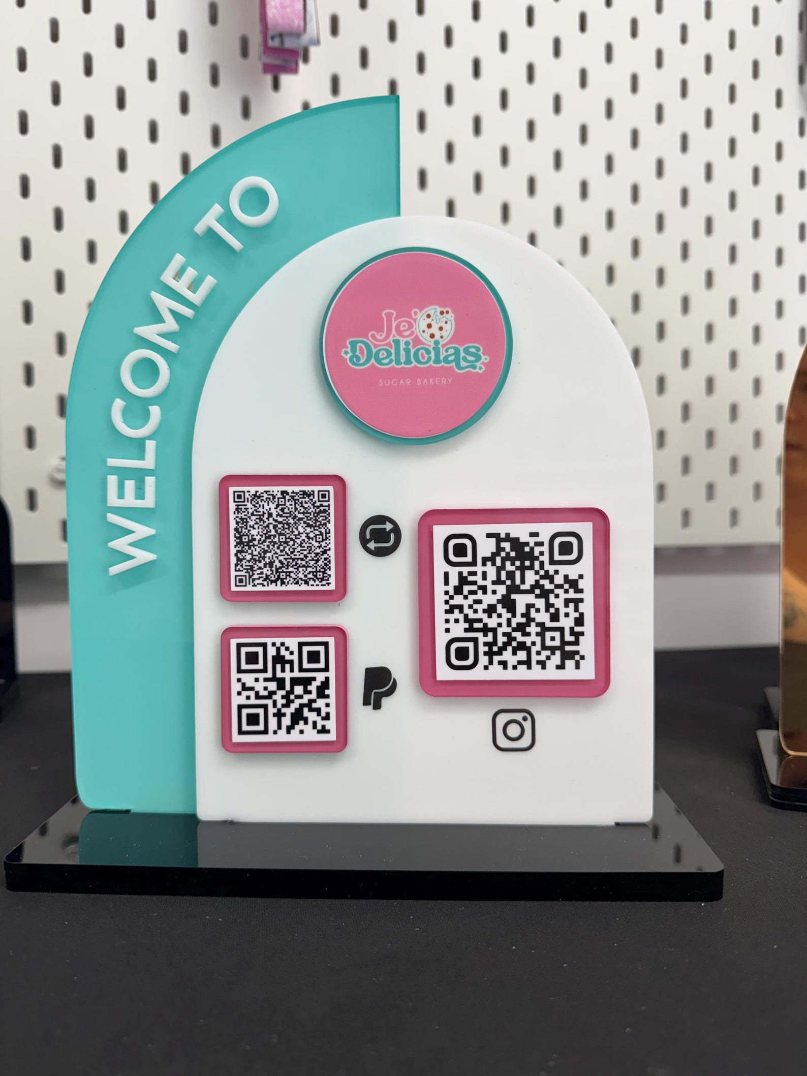Qr Display Sign Custom Vera QR Sign, Social Media Display, QR Code Display, Payment ...