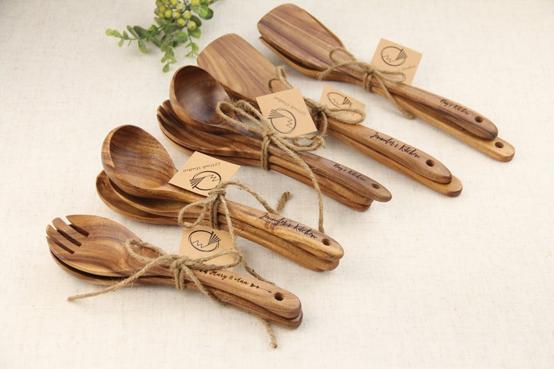 Ensemble personnalisé de cuillères en bois, cadeaux de mariage de cuillère en bois gravés sur mesure, cadeau danniversaire pour grand-mère, cadeau de fête des mères, cadeau de Noël image 8