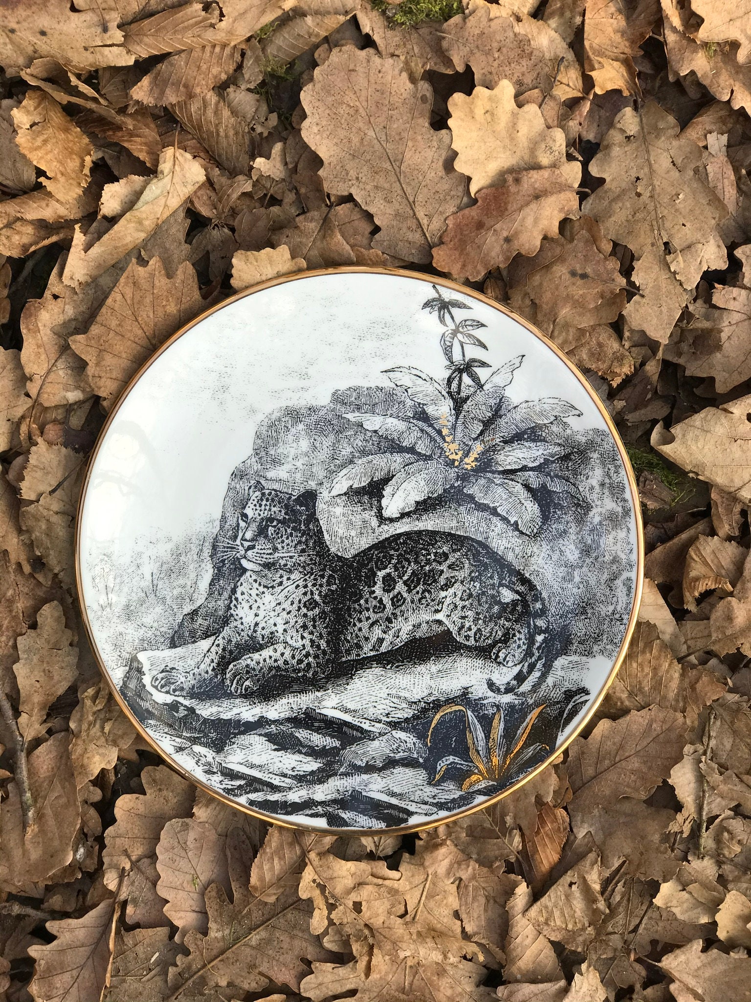 Leopard Plate 23 Cmhigh Quality White Porcelain 18karat Etsy UK