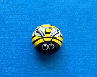 Baby bee Lorybugrocks bug