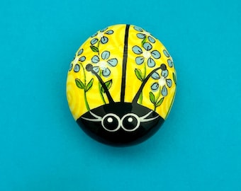 Swirly Lorybugrocks ladybug