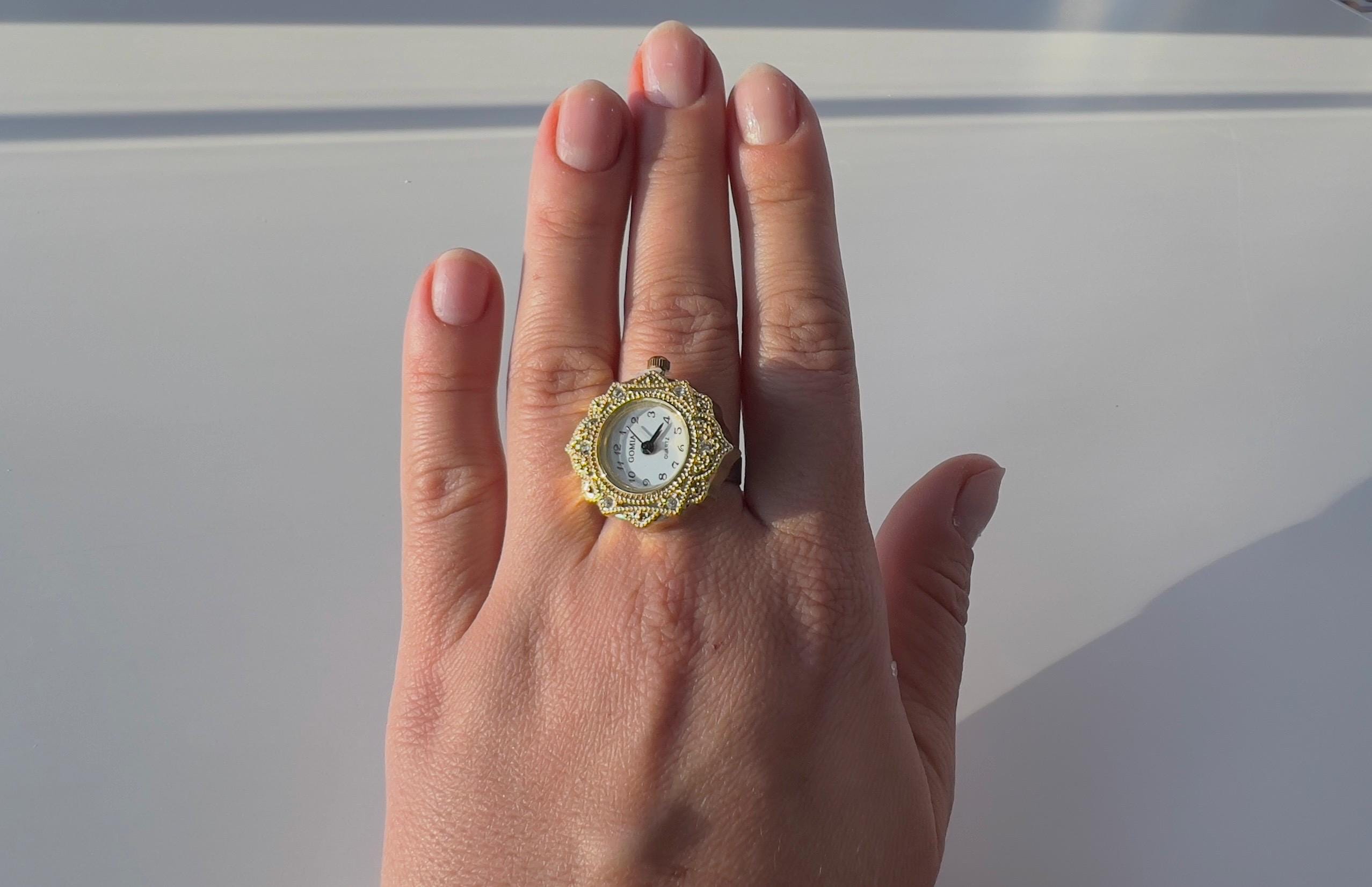 Gold Glitter Oval Pendant Watch Ring for Women Watch Band Ring | Oval Mother Of Pearl in Gold | en route  main image 3